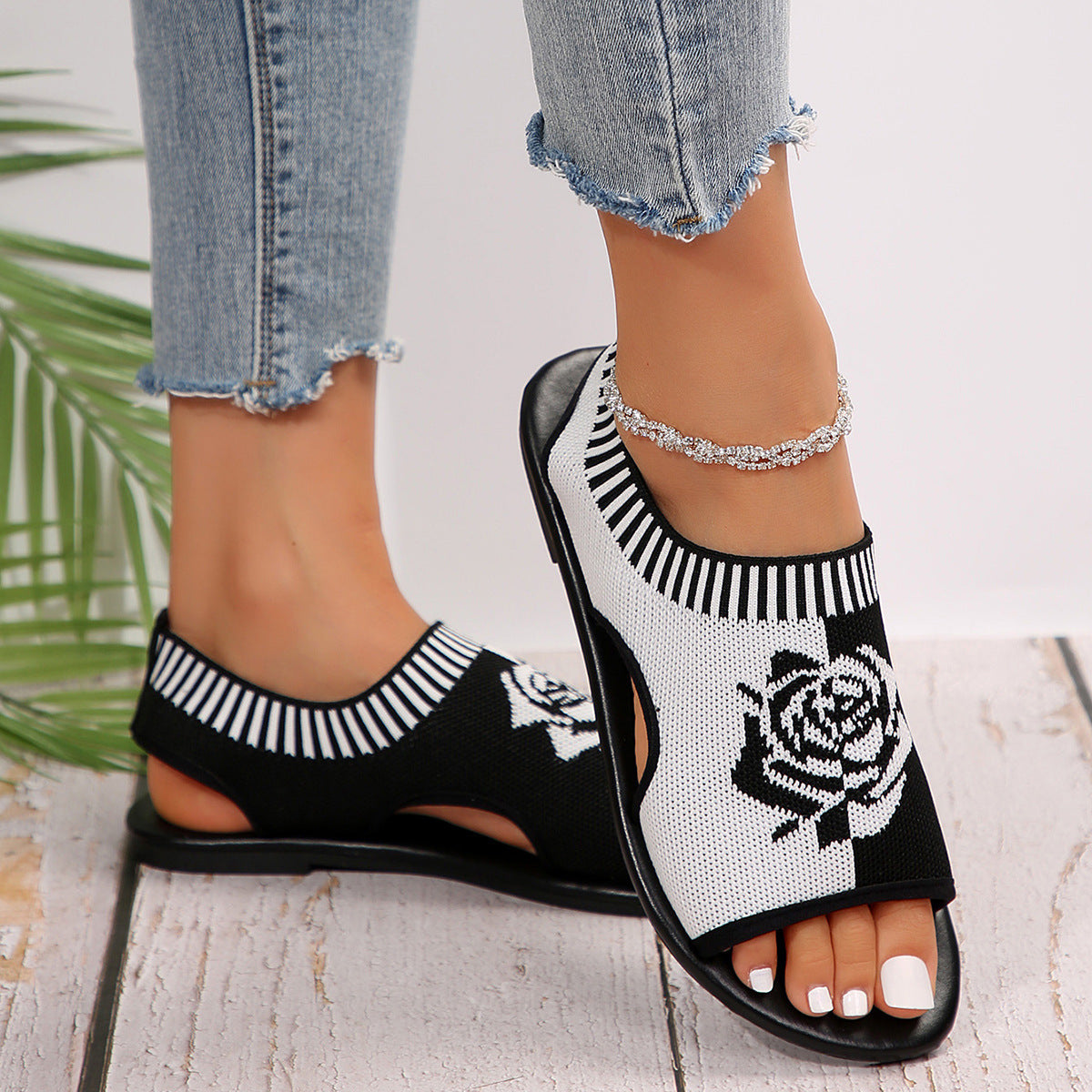 Fashion Flat Sandal