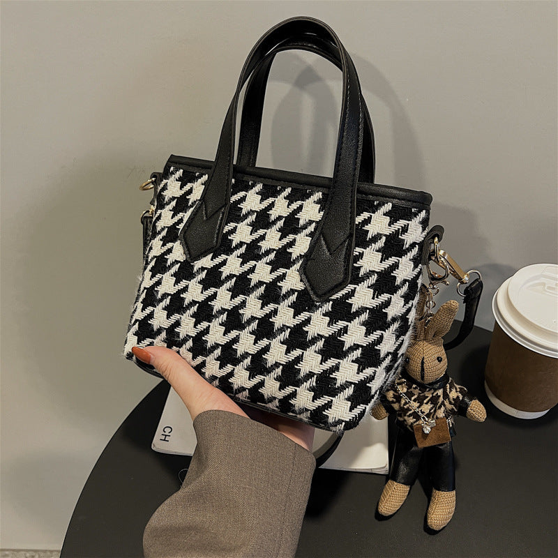 Checker Style Purse | Stylish Checker Purse